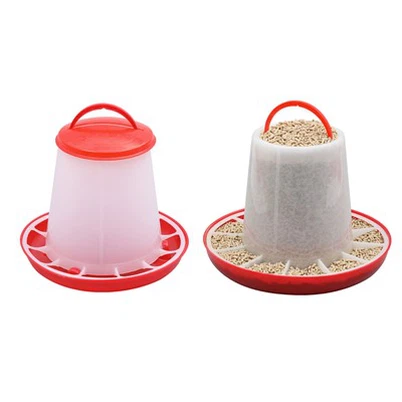 Hangende kippenvoederbak